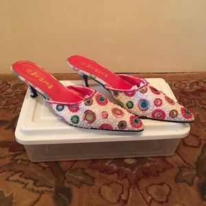 Drama Kitten Heel Sequined Mule, size 8